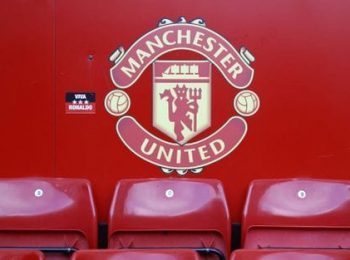 Manchester United suffer COVID-19 outbreak