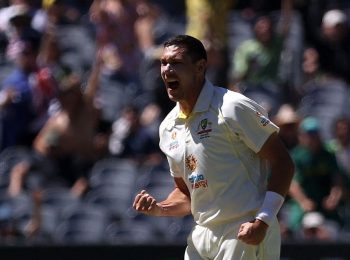 Australia recall Khawaja, Boland retained for fourth Ashes test