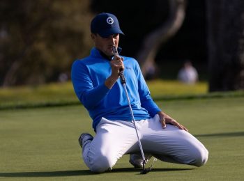 Spieth risks life and limb in Pebble Beach high-wire act