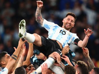 Argentina 5 -0 Estonia
